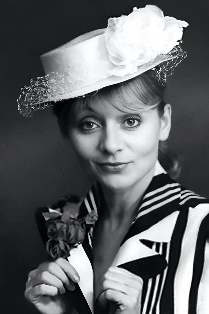 Annie Cordy