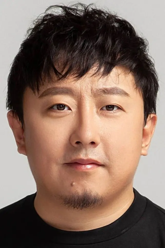 李栋