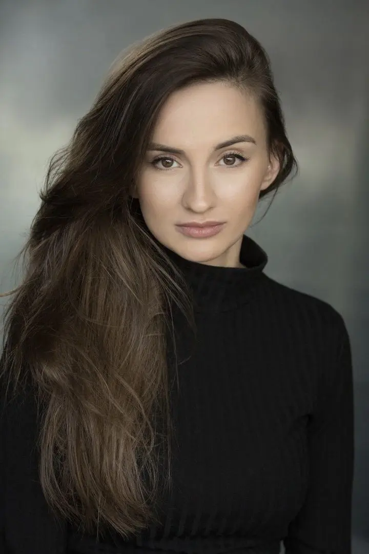 Mollie Hindle-Pérez