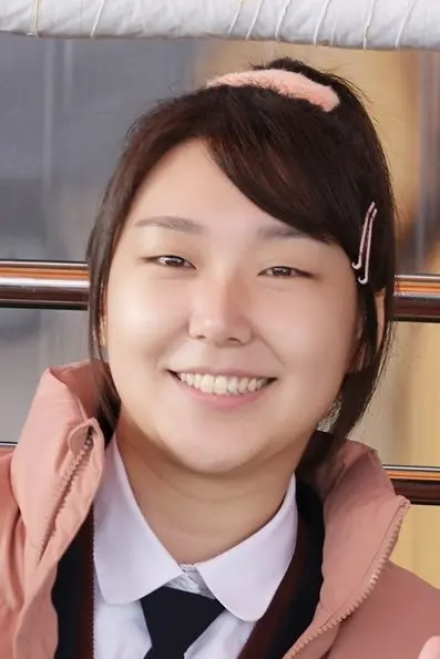 김민주